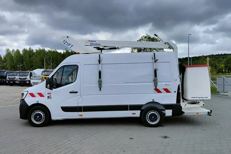 Renault MASTER / PODNOŚNIK KOSZOWY / ZWYŻKA 12M / zdjęcie 8