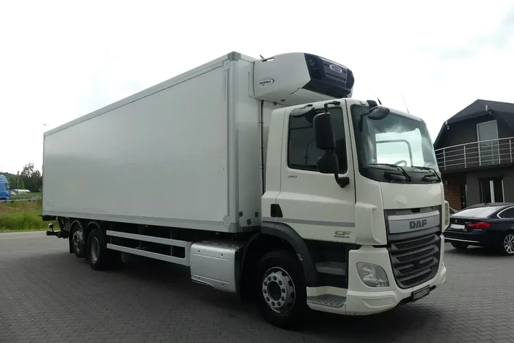 DAF CF 370 / 6x2 / CHŁODNIA 9.40 + WINDA / EURO 6 / CARRIER SUPRA 850 / zdjęcie 7