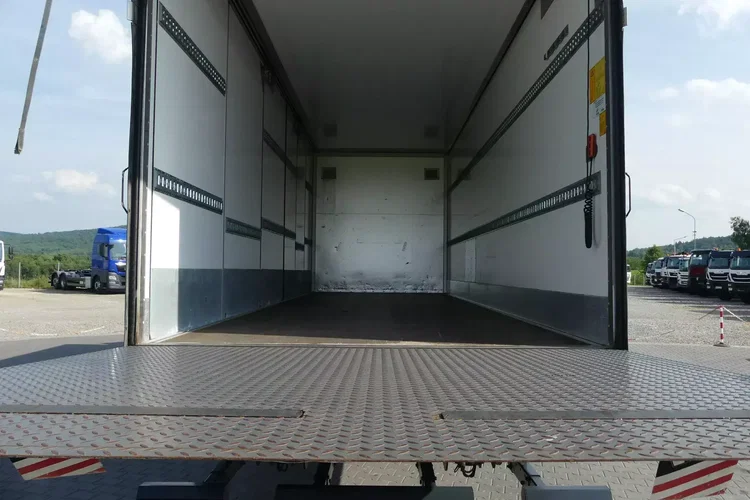 MAN TGM 18.290 / EURO 6 / KONTENER + WINDA / OTWIERANY BOK / zdjęcie 18