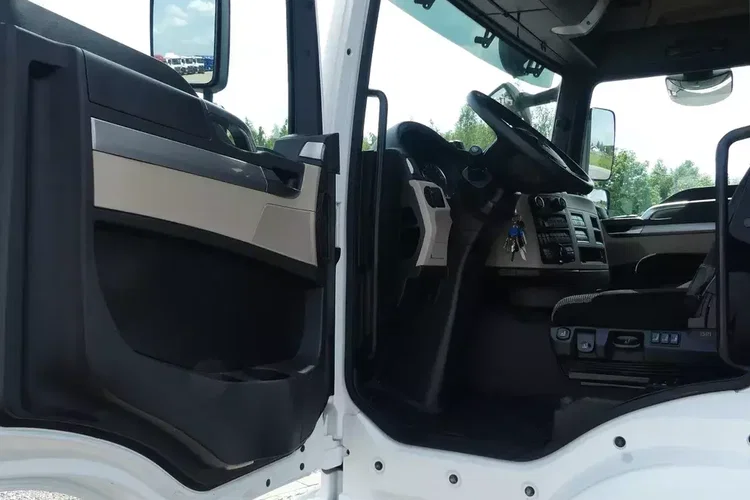 MAN TGM 18.290 / EURO 6 / KONTENER + WINDA / OTWIERANY BOK / zdjęcie 21