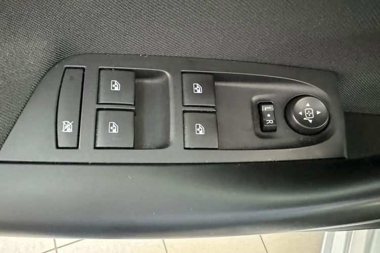 Opel Astra Salon Polska, 1 wł, bezwyp, FV23% Rok Gwarancji zdjęcie 23