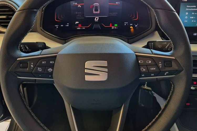 Seat Arona 1szy wł, FV 23%, , alcantara, kamera zdjęcie 17