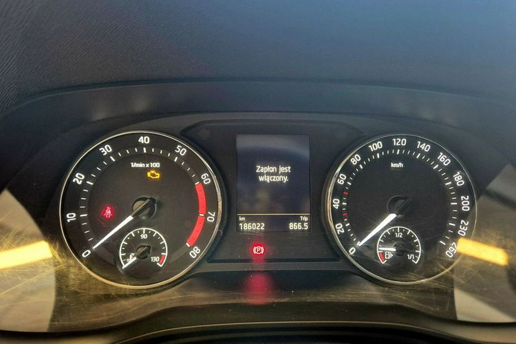 Skoda Octavia Salon PL 1wł serwis ASO Rok Gwarancji FV 23% zdjęcie 16