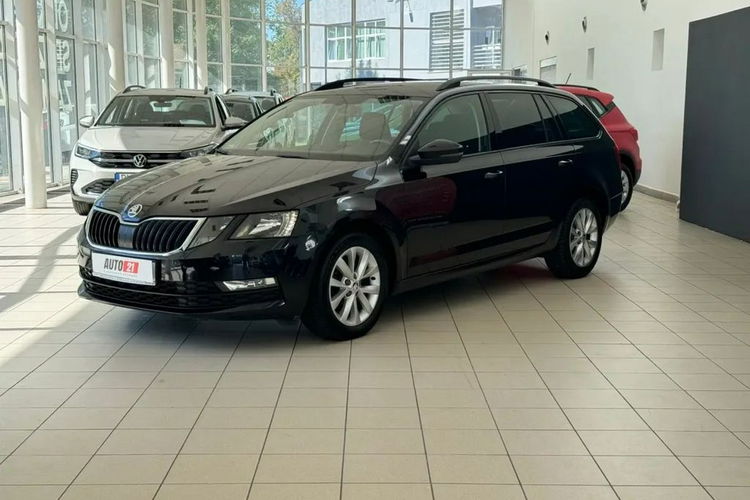Skoda Octavia Salon PL 1wł Rok Gwarancji FV 23% zdjęcie 2