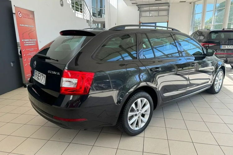 Skoda Octavia Salon PL 1wł Rok Gwarancji FV 23% zdjęcie 5