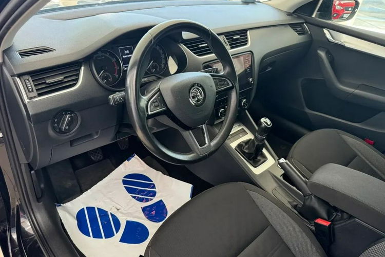 Skoda Octavia Salon PL 1wł Rok Gwarancji FV 23% zdjęcie 8
