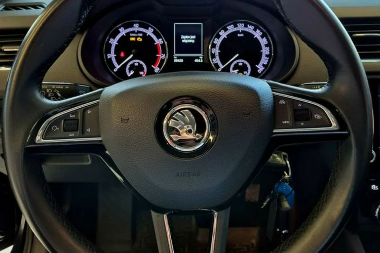 Skoda Octavia Salon PL 1wł Full ASO bezwypadkowy Rok gwarancji zdjęcie 16