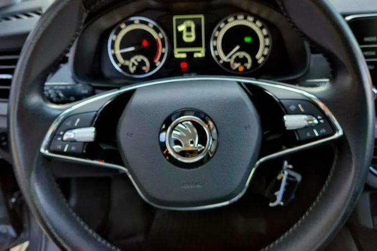 Skoda Scala Salon PL 1wł serwis ASO bezwypadkowy rok gwarancji FV 23% zdjęcie 15