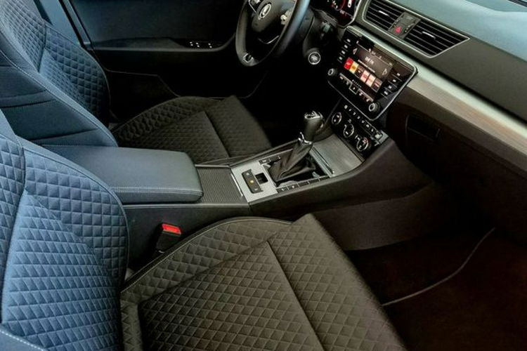 Skoda Superb Salon Pl, 1wł, Rok Gwarancji, Full ASO, Dealer Skody zdjęcie 13