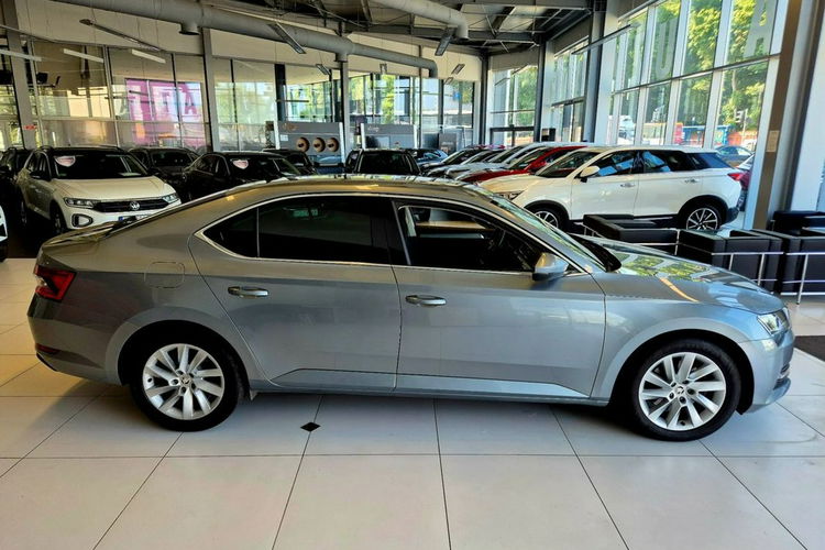 Skoda Superb Salon PL 1wł serwis ASO bezwypadkowy Rok Gwarancji zdjęcie 2