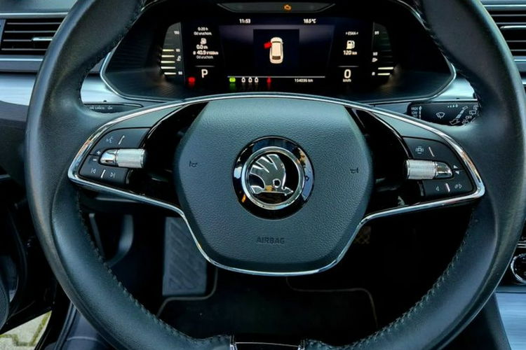 Skoda Superb Salon PL 1wł bezwypadkowy Rok Gwarancji FV 23% zdjęcie 13
