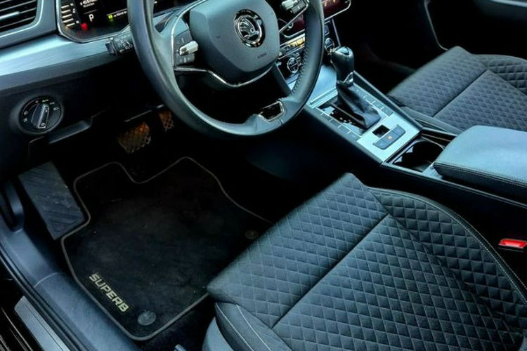 Skoda Superb Salon PL 1wł bezwypadkowy Rok Gwarancji FV 23% zdjęcie 8