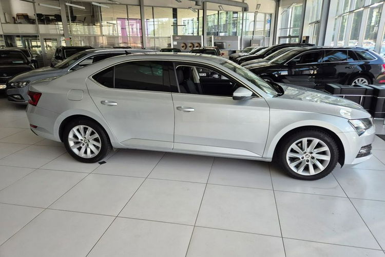 Skoda Superb Salon PL, 1wł, Full ASO, Rok Gwarancji, Dealer Skody FV zdjęcie 2
