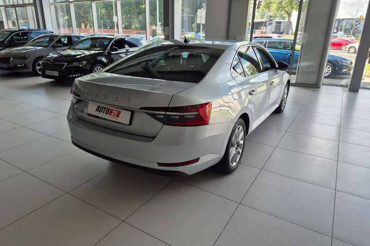 Skoda Superb Salon PL, 1wł, Full ASO, Rok Gwarancji, Dealer Skody FV zdjęcie 3