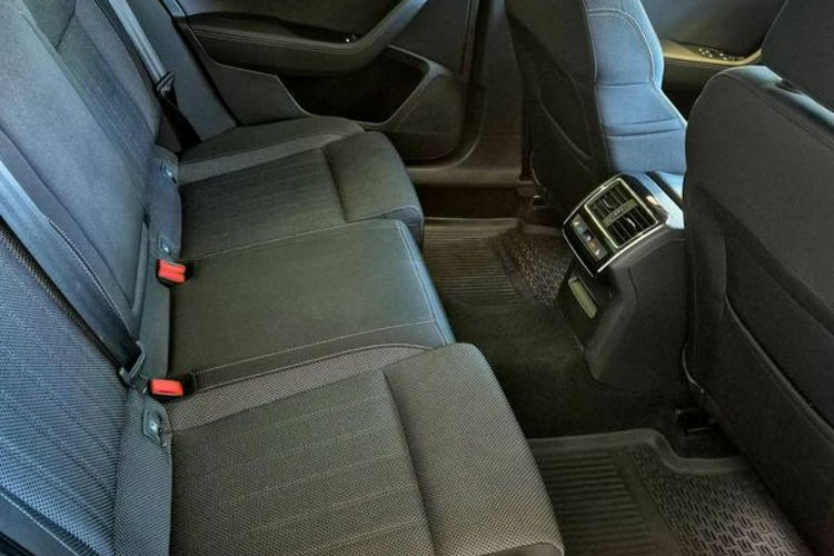 Skoda Superb Salon Pl 1szy wł, bezwypadkowy, Full ASO, Rok Gwarancji, Dealer Skody zdjęcie 12
