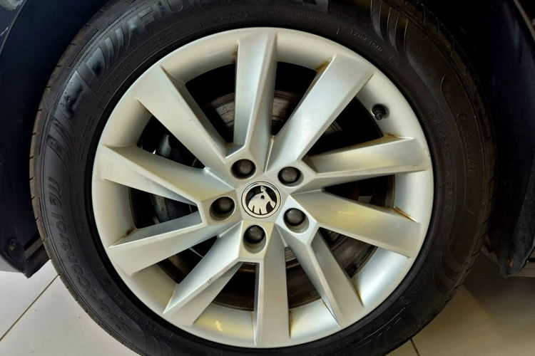 Skoda Superb 1szy wł, full aso, bezwypadkowy, Gwarancja, VAT 23% Dealer Skody zdjęcie 31