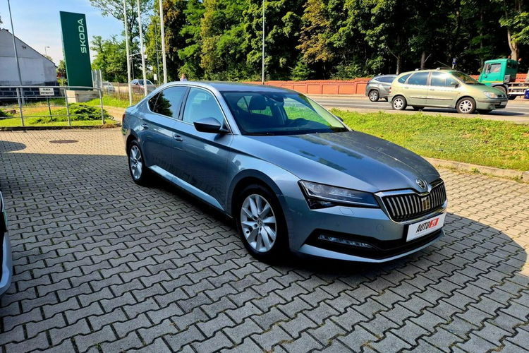 Skoda Superb Salon PL 1wł serwis ASO bezwypadkowy Rok Gwarancji zdjęcie 1
