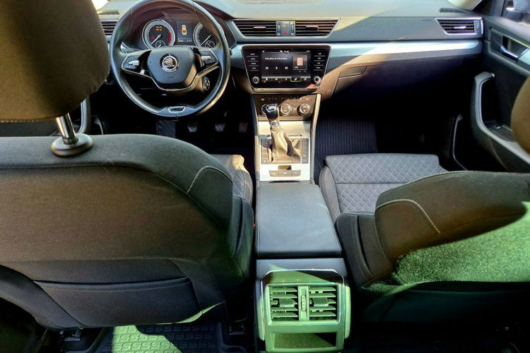 Skoda Superb Salon PL 1wł serwis ASO bezwypadkowy Rok Gwarancji zdjęcie 16