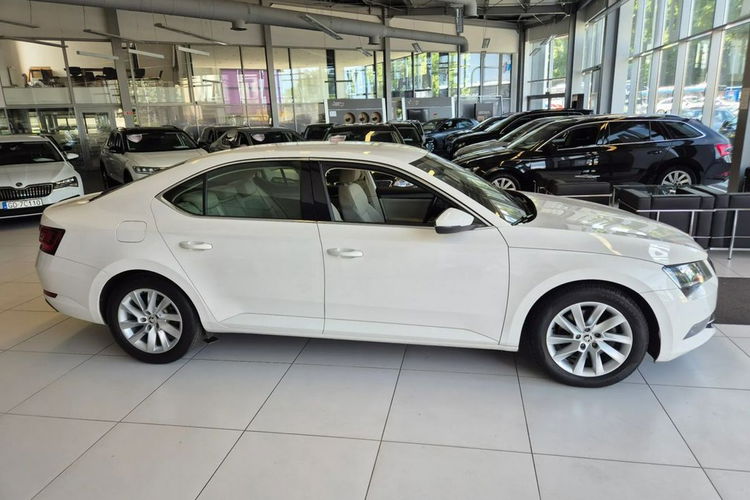 Skoda Superb Salon PL 1wł, Full ASO, bezwypadkowy, Dealer Skody, FV 23% zdjęcie 2