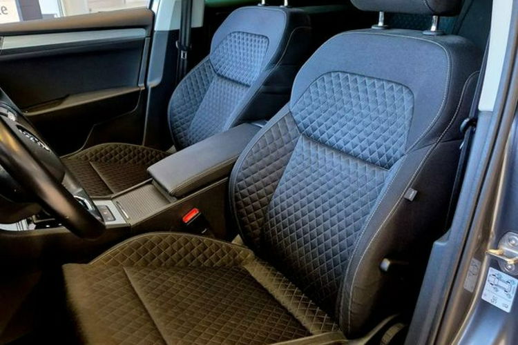 Skoda Superb Salon PL 1wł bezwypadkowy Rok Gwarancji FV 23% zdjęcie 10