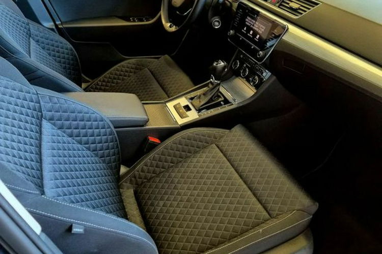 Skoda Superb Salon PL 1wł bezwypadkowy Rok Gwarancji FV 23% zdjęcie 12