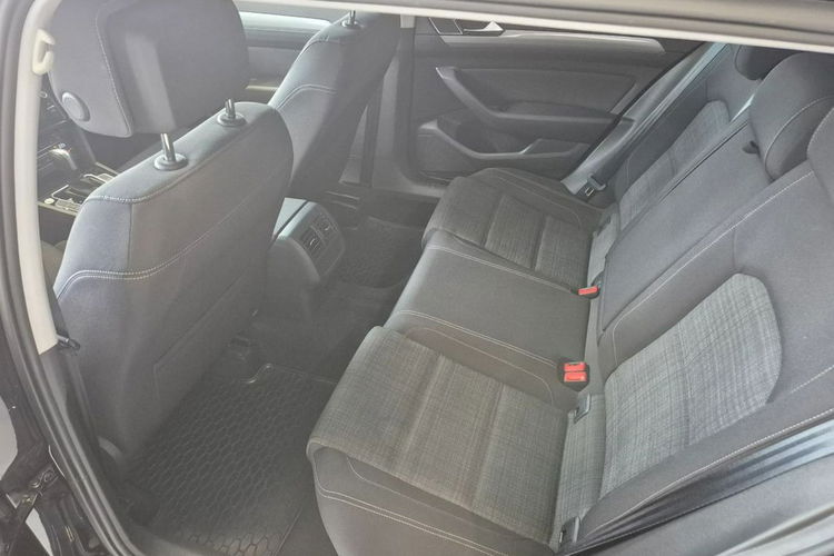 Volkswagen Passat Salon PL 1wł, Rok Gwarancji, serwis ASO, FV 23% zdjęcie 12