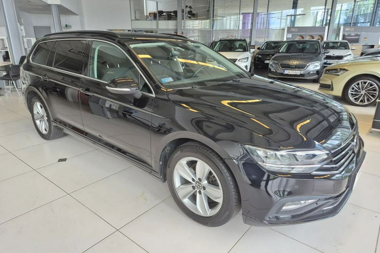 Volkswagen Passat Salon PL 1wł, Rok Gwarancji, serwis ASO, FV 23% zdjęcie 3