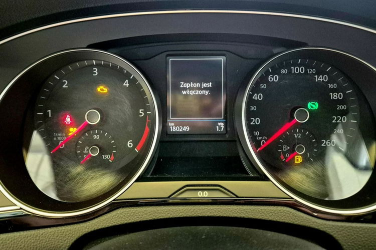 Volkswagen Passat Salon PL 1wł, bezwypadkowy, 200 KM, serwis ASO, FV23% zdjęcie 15