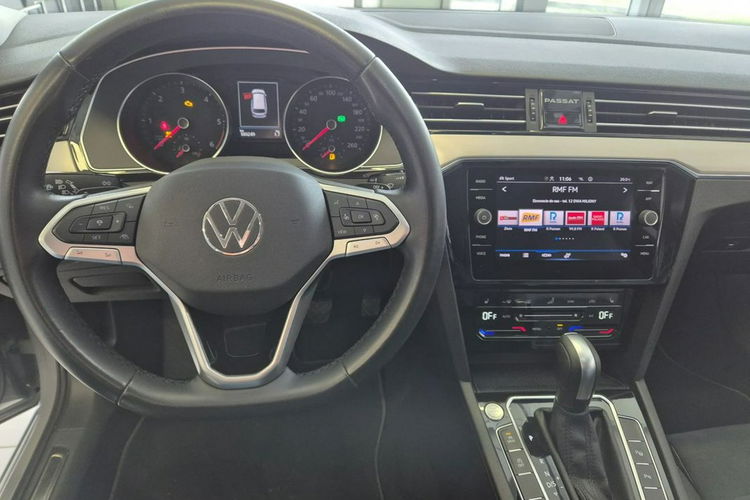 Volkswagen Passat Salon PL 1wł, bezwypadkowy, 200 KM, serwis ASO, FV23% zdjęcie 17