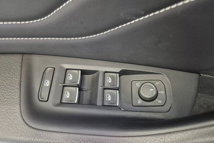 Volkswagen Passat Salon PL 1wł, bezwypadkowy, 200 KM, serwis ASO, FV23% zdjęcie 26