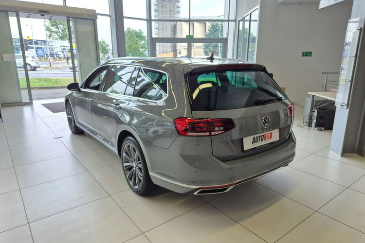 Volkswagen Passat Salon PL 1wł, bezwypadkowy, 200 KM, serwis ASO, FV23% zdjęcie 5