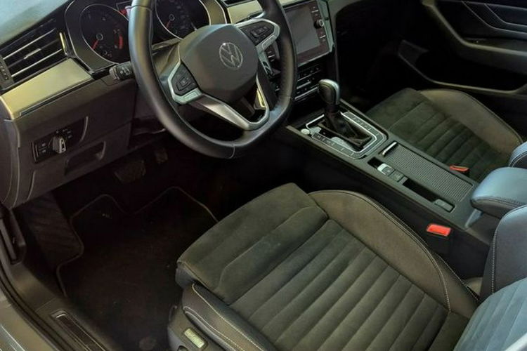 Volkswagen Passat Salon PL 1wł, bezwypadkowy, 200 KM, serwis ASO, FV23% zdjęcie 9