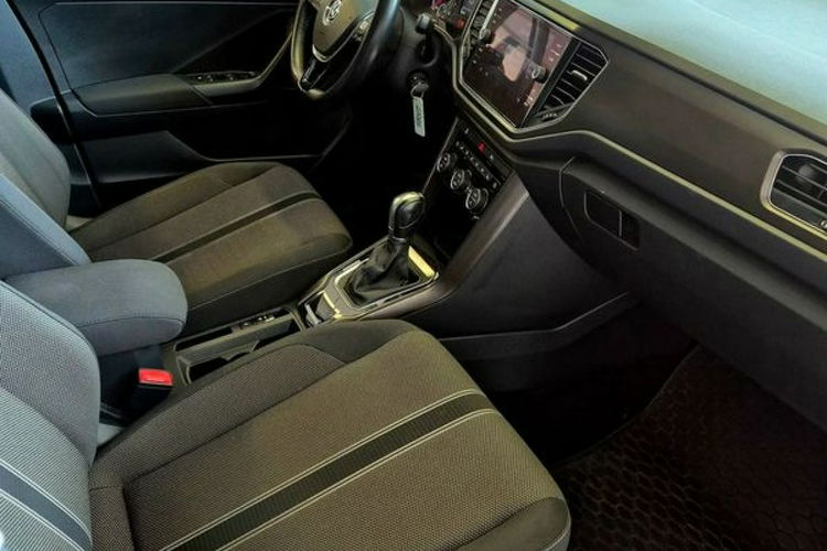Volkswagen T-Roc Full ASO Rok Gwarancji Autoryzowany Dealer VAT 23% zdjęcie 14