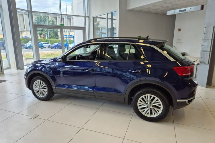 Volkswagen T-Roc Full ASO Rok Gwarancji Autoryzowany Dealer VAT 23% zdjęcie 5