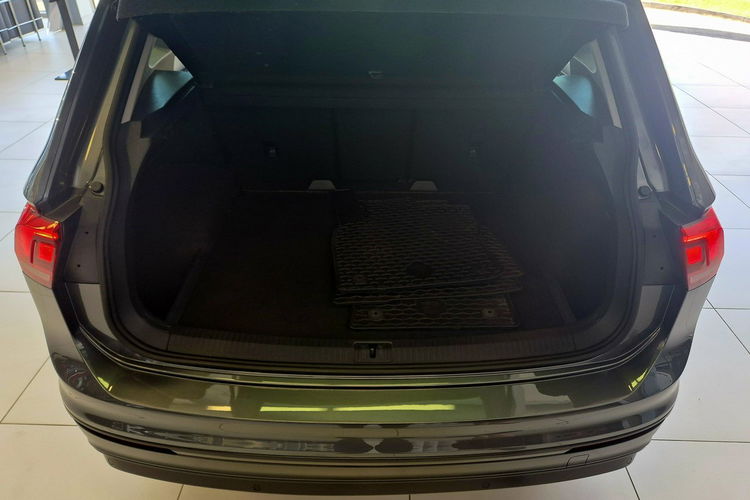 Volkswagen Tiguan Salon PL 1wł, 4x4 serwis ASO, FV23% Rok Gwarancji zdjęcie 12