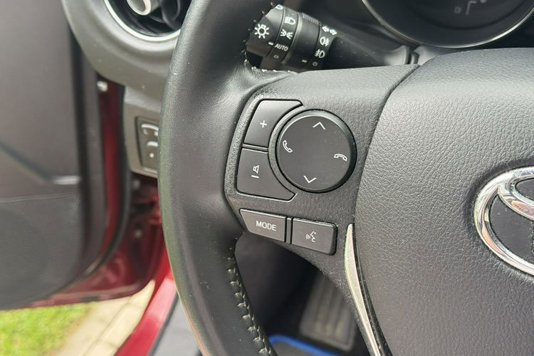 Toyota Auris 1.8 Hybryda | | Gwarancja | Bogate wyposażenie | zdjęcie 23