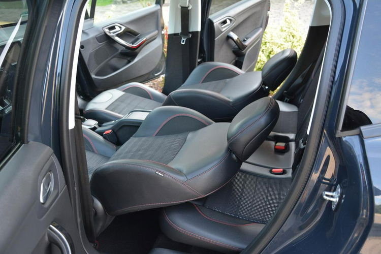 Peugeot 2008 GT-Line Grip Control ledy Navi Panorama Skóry Kamera ALU 17 FULL zdjęcie 20