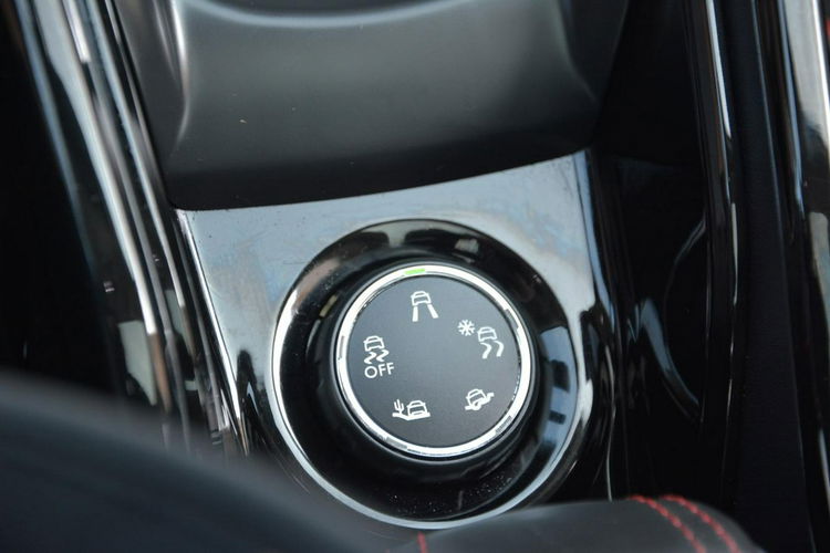 Peugeot 2008 GT-Line Grip Control ledy Navi Panorama Skóry Kamera ALU 17 FULL zdjęcie 24