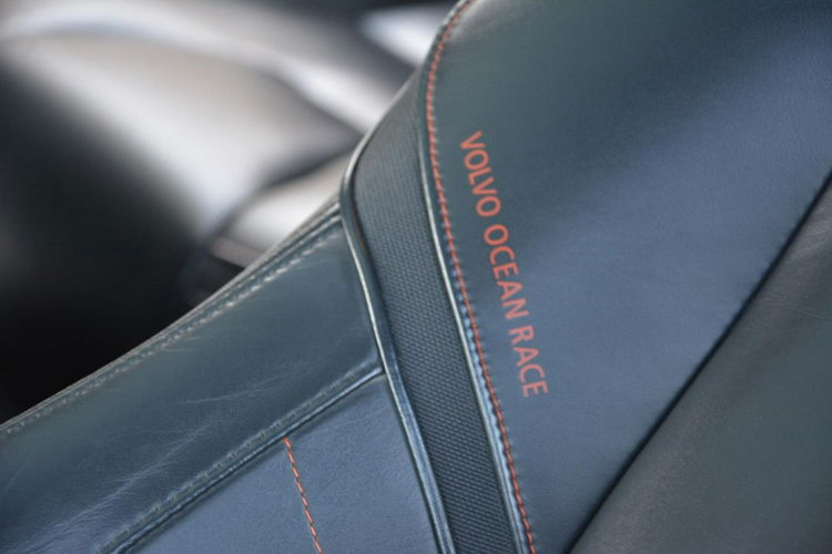 XC 60 Biała Perła Ocean Virtual Xenon Skóry Panorama Ledy Navi ASO Volvo zdjęcie 22