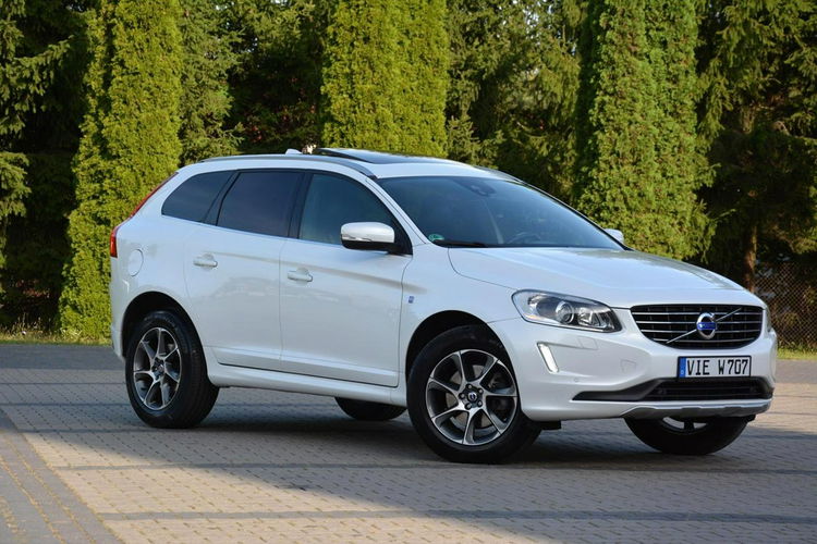 XC 60 Biała Perła Ocean Virtual Xenon Skóry Panorama Ledy Navi ASO Volvo zdjęcie 3