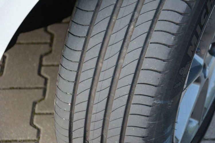 XC 60 Biała Perła Ocean Virtual Xenon Skóry Panorama Ledy Navi ASO Volvo zdjęcie 35