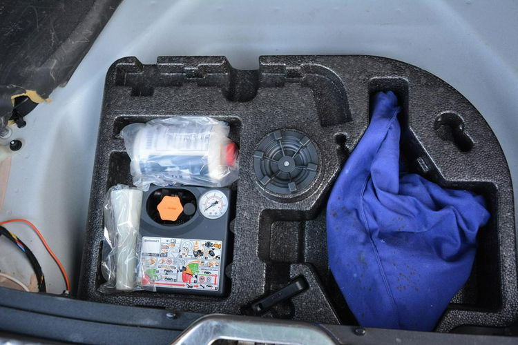 XC 60 Biała Perła Ocean Virtual Xenon Skóry Panorama Ledy Navi ASO Volvo zdjęcie 36