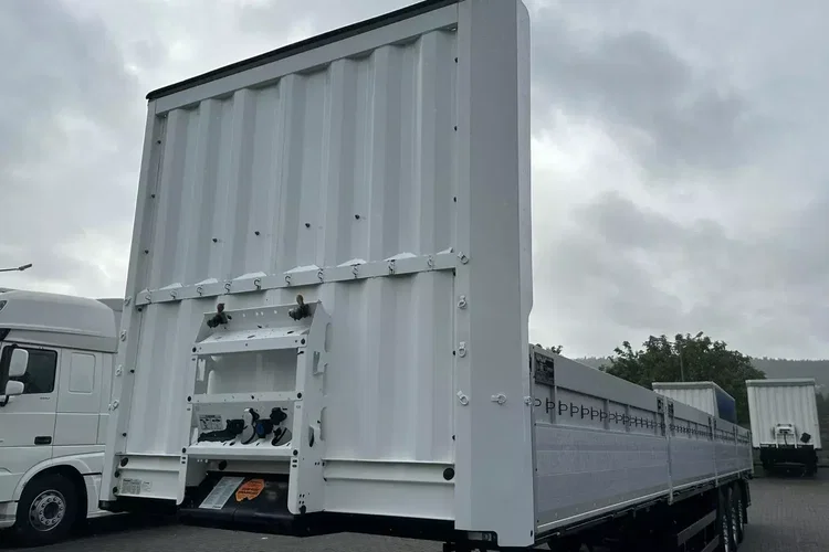 Krone STANDARD / BURTOWA / BUDOWLANA / STAN BARDZO DOBRY zdjęcie 4