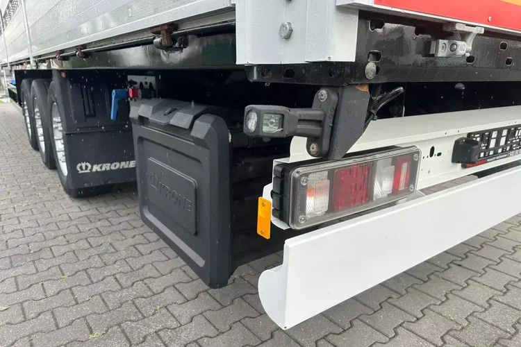 Krone STANDARD / BURTOWA / BUDOWLANA / STAN BARDZO DOBRY zdjęcie 7