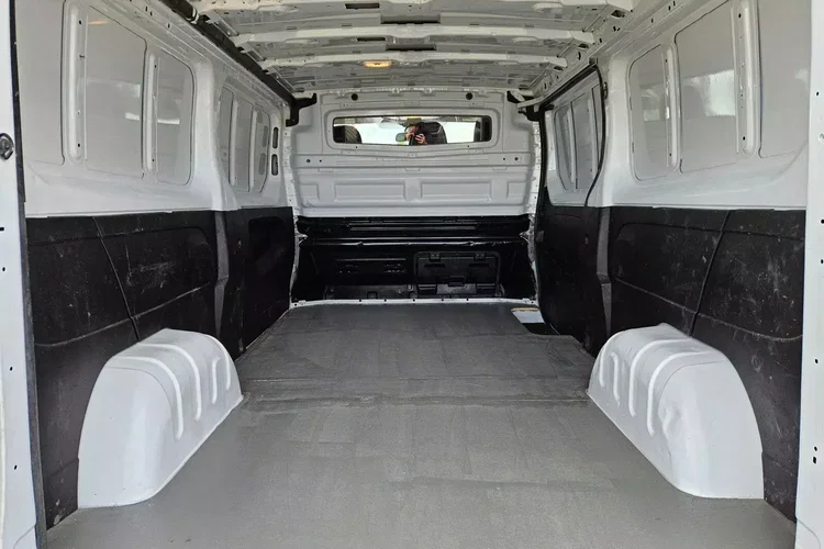 Opel Vivaro L2H1 37999zł NETTO 1.6CDTi/125KM zdjęcie 15