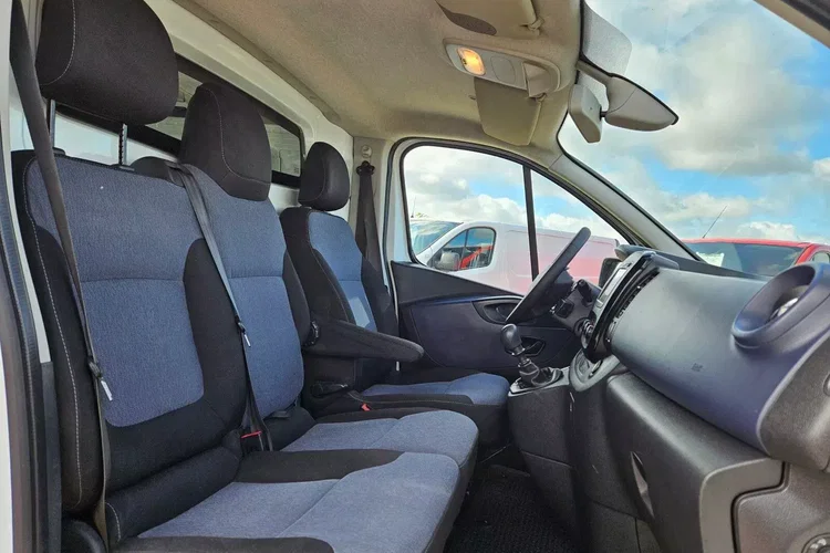 Opel Vivaro L2H1 37999zł NETTO 1.6CDTi/125KM zdjęcie 29