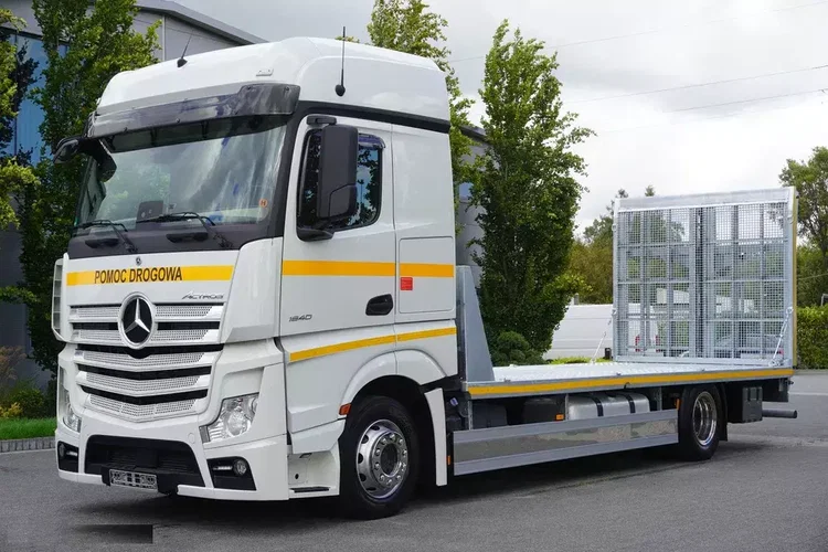 Mercedes Actros 1840 / NOWA ocynkowana laweta 9.2 m / kab. sypialna zdjęcie 5