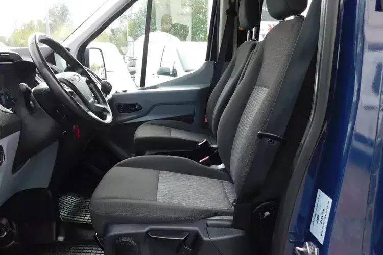 Ford Transit zdjęcie 11
