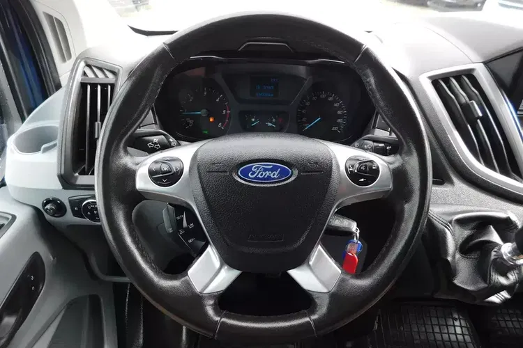 Ford Transit zdjęcie 15