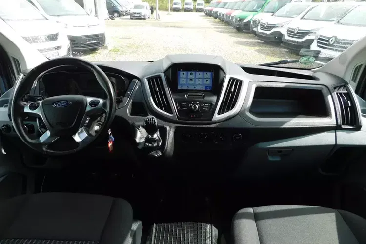 Ford Transit zdjęcie 6